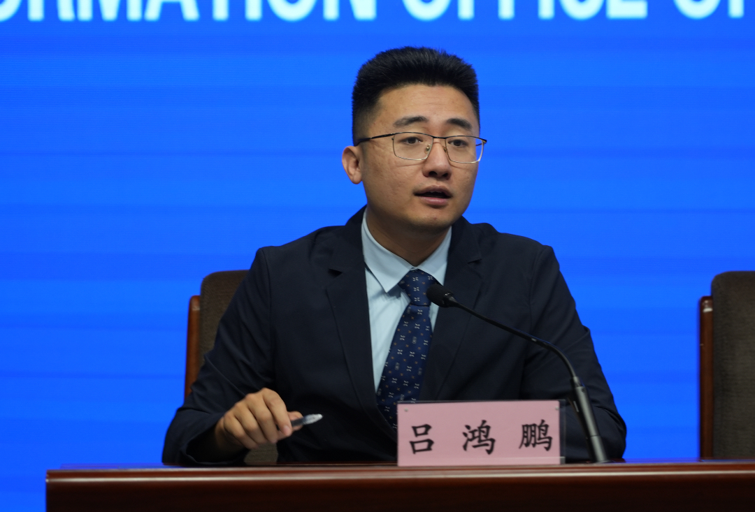 1902589007_副本.jpg 1902589007_副本.jpg